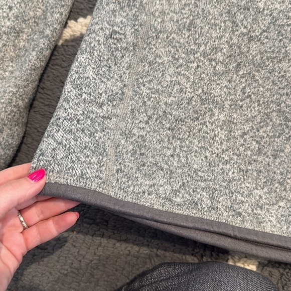 Patagonia Women’s Better Sweater Gray Quarter-Zip Pullover - Picture 5 of 8